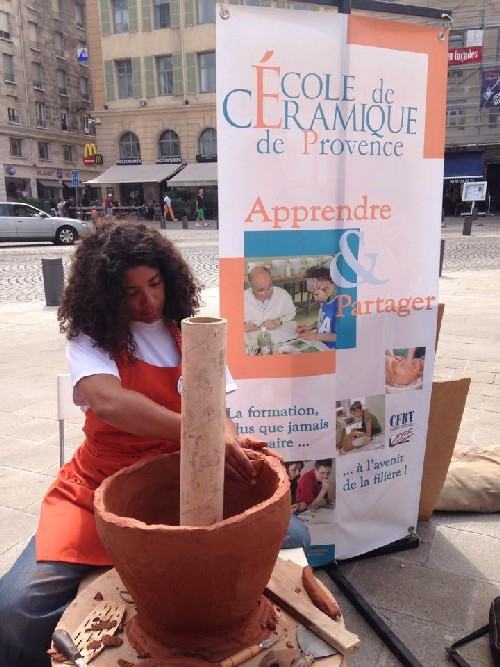 L'école de Céramique de Provence au Marché potier de Marseille le 14 mai 2015